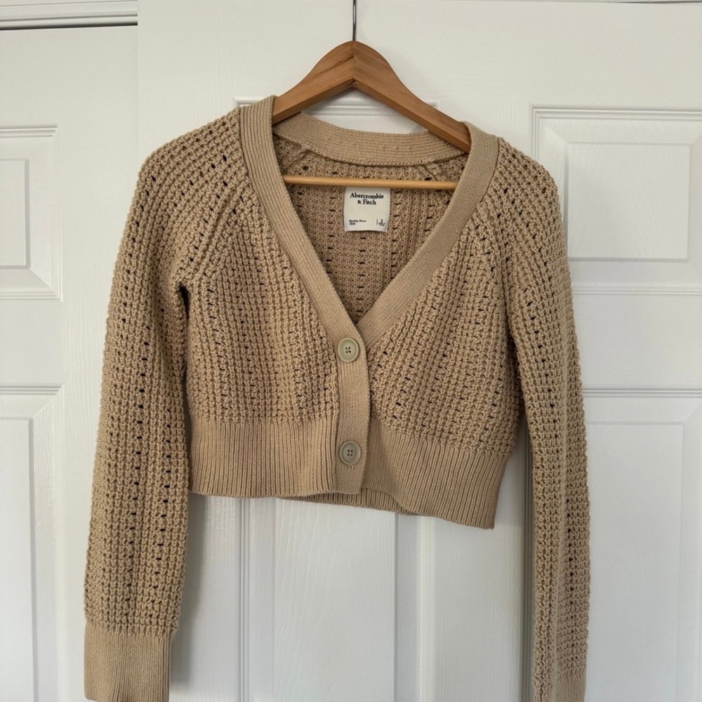 Abercrombie & Fitch cable knit cardigan